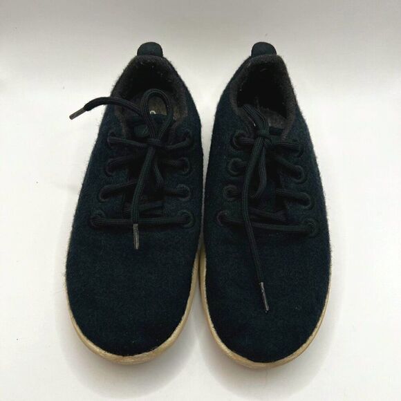 Allbirds Smallbirds Black Wool Runners Size 1 - Picture 1 of 6